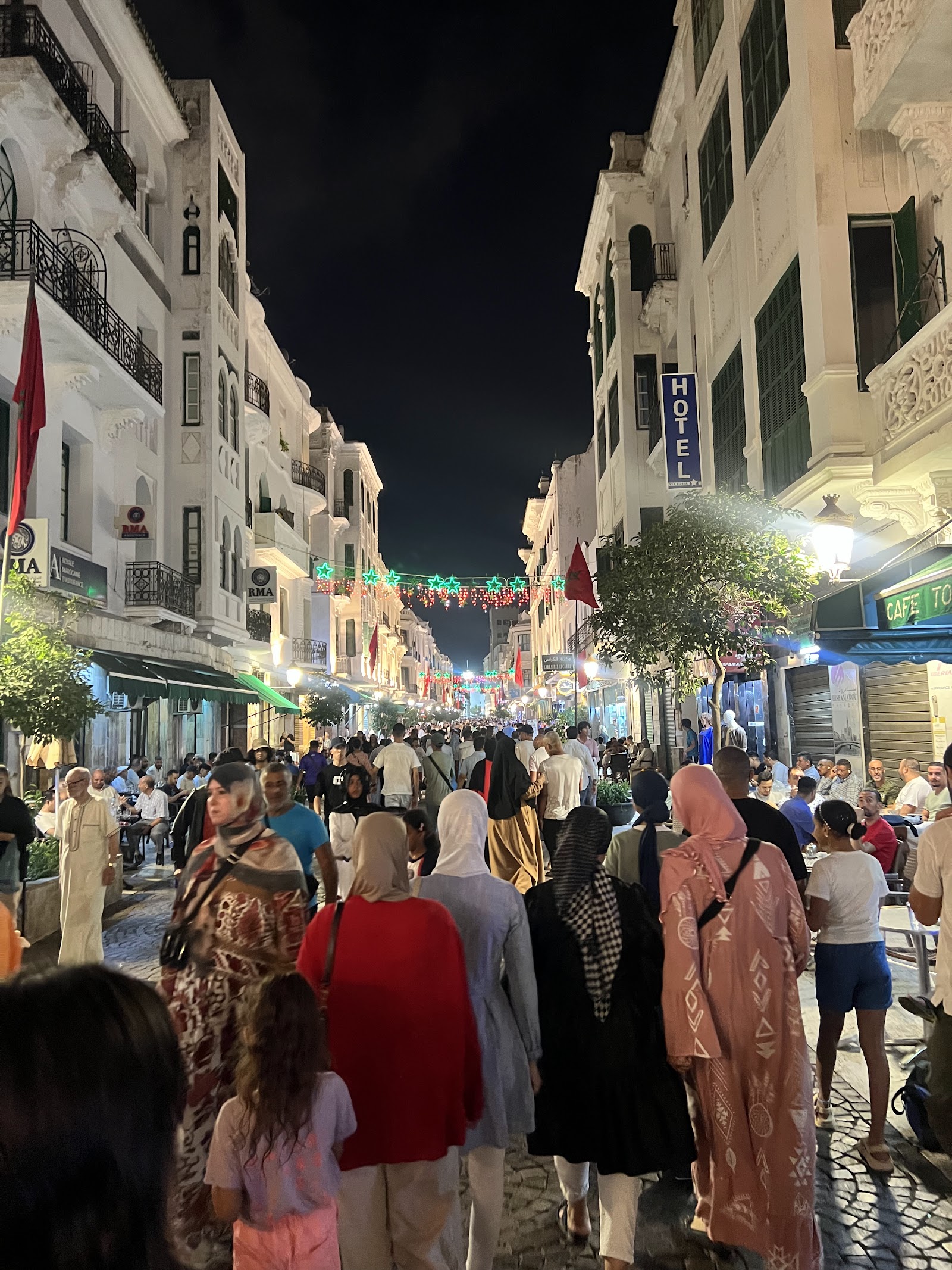 Place Moulay El Mehdi, Tetouan — photo 4